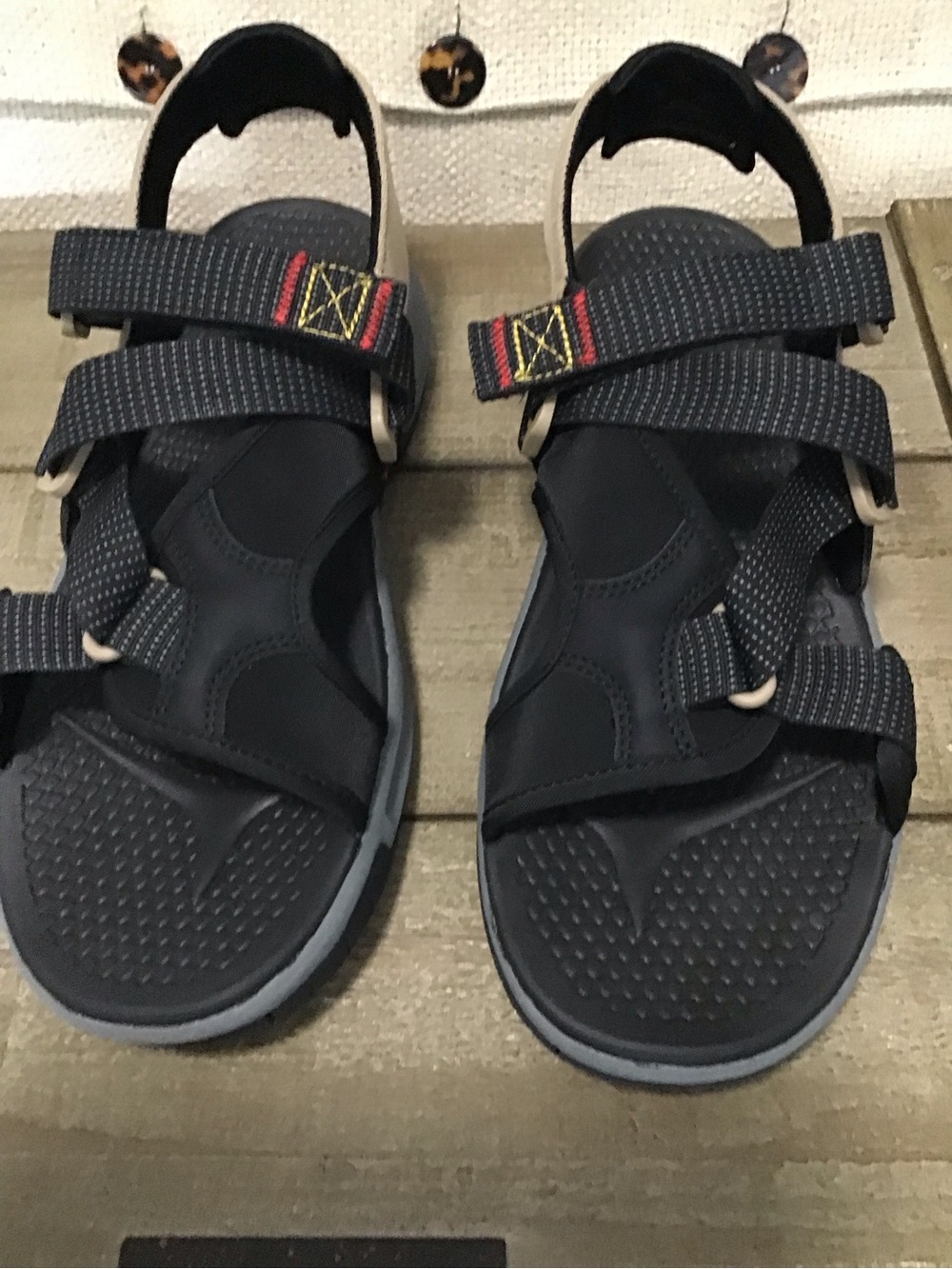 Ozark Trail Black and Gray Men's Sport Sandals.NWOT